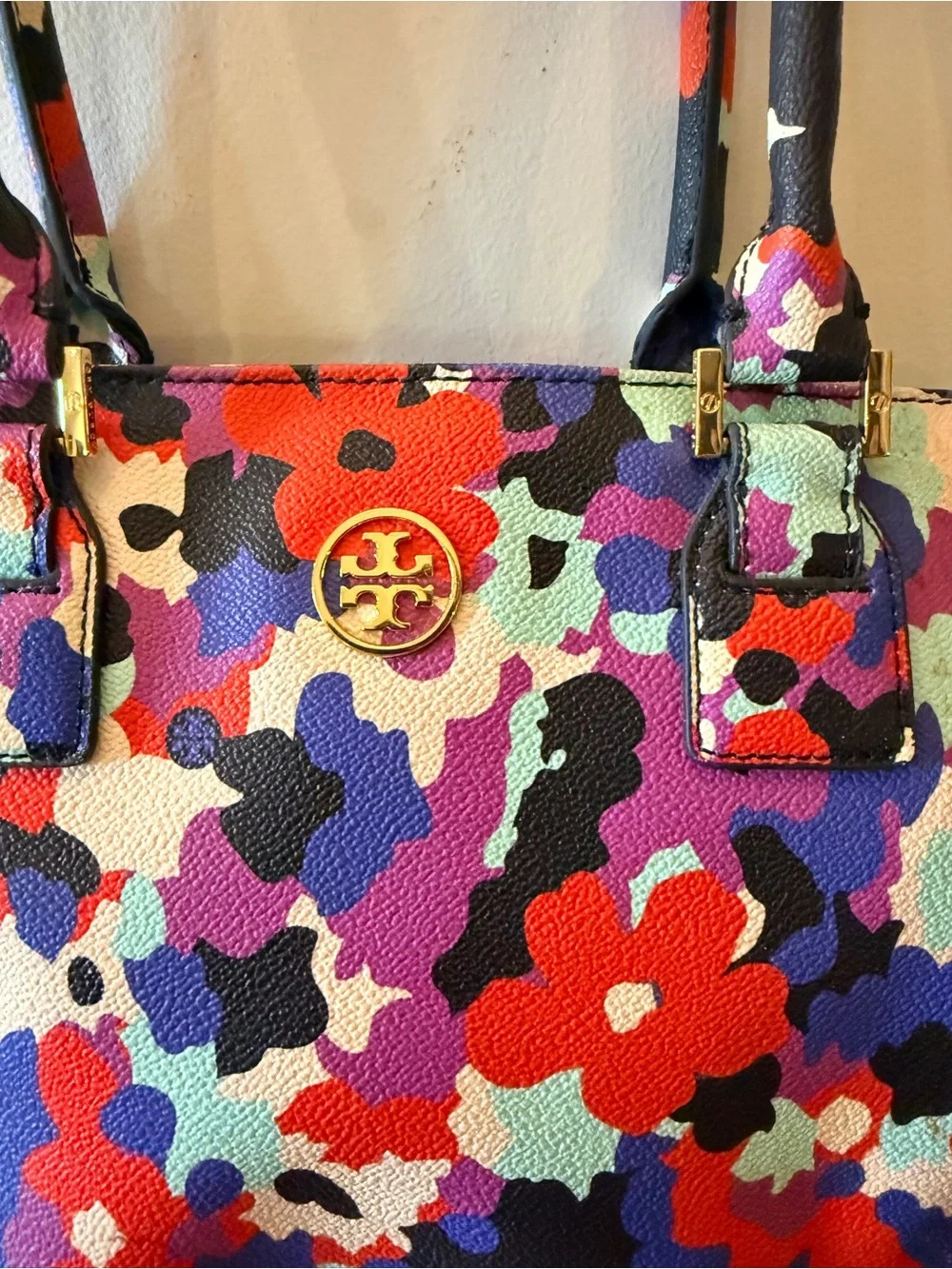 Tory Burch Multicolor Robinson Satchel in Oceanic Camo Floral